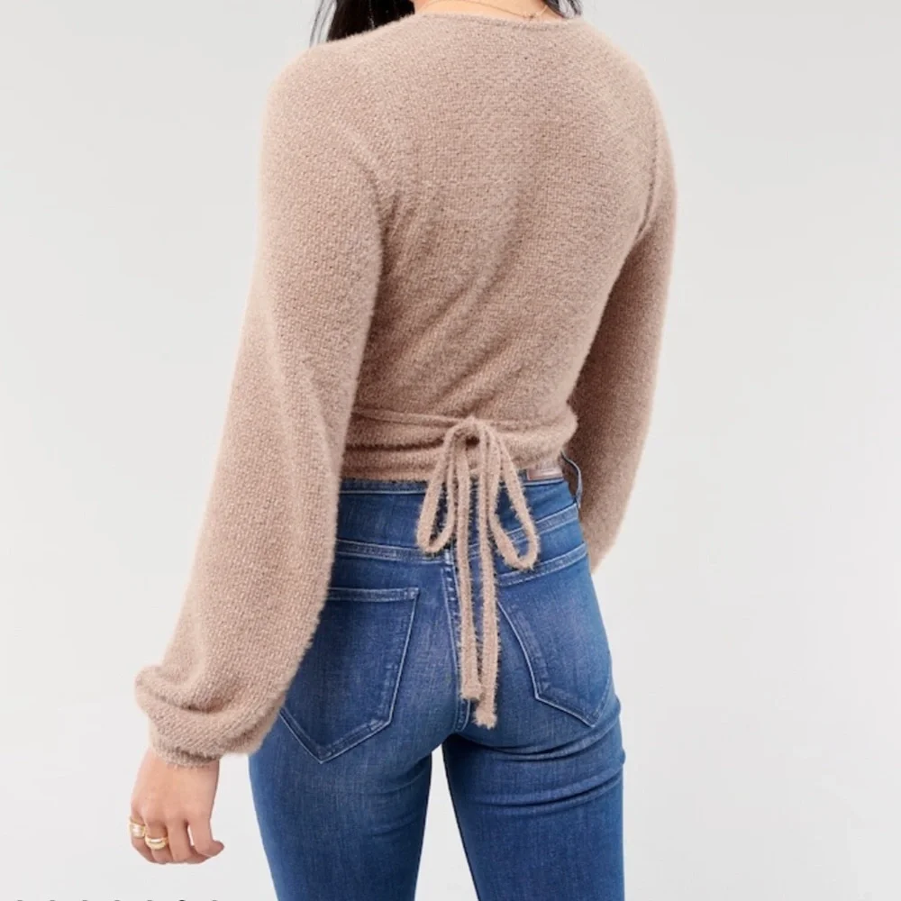Hollister Multi Way Wrap Eyelash Top Size Small - Picture 4 of 7
